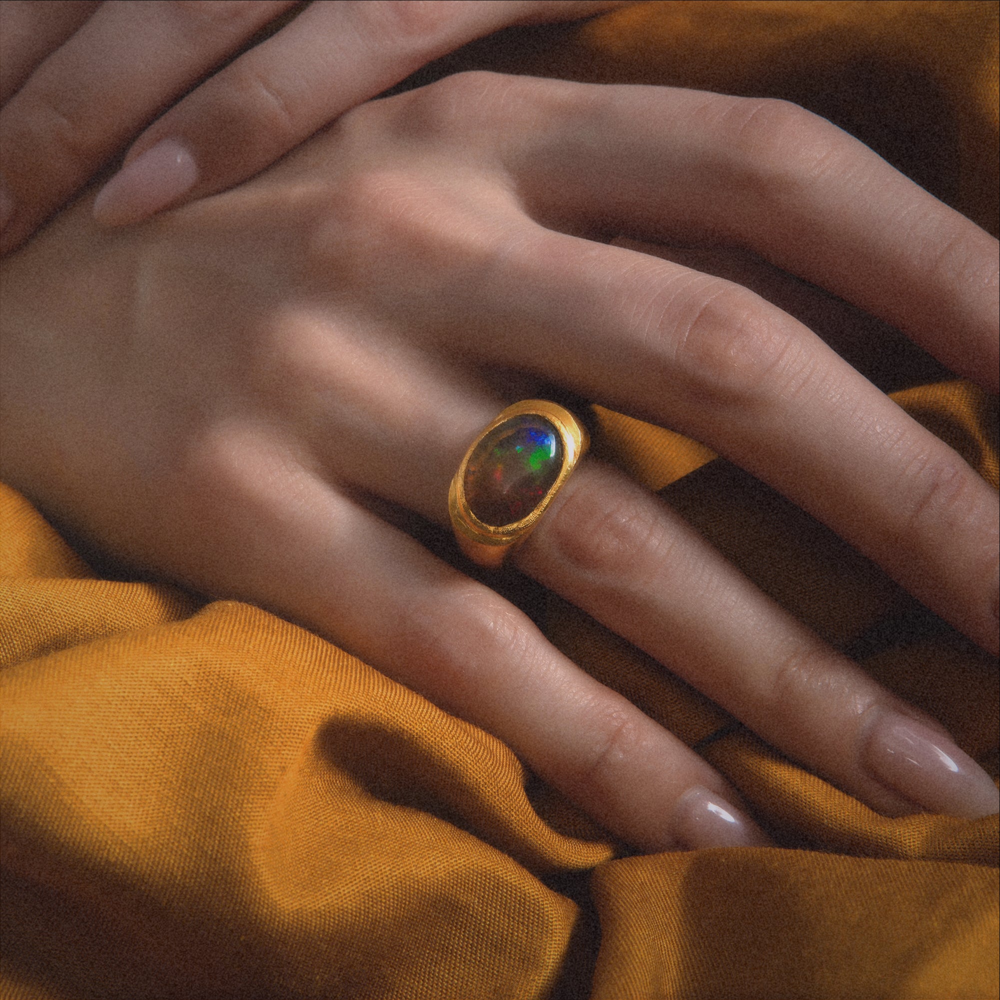 Roman Signet -   Black Opal