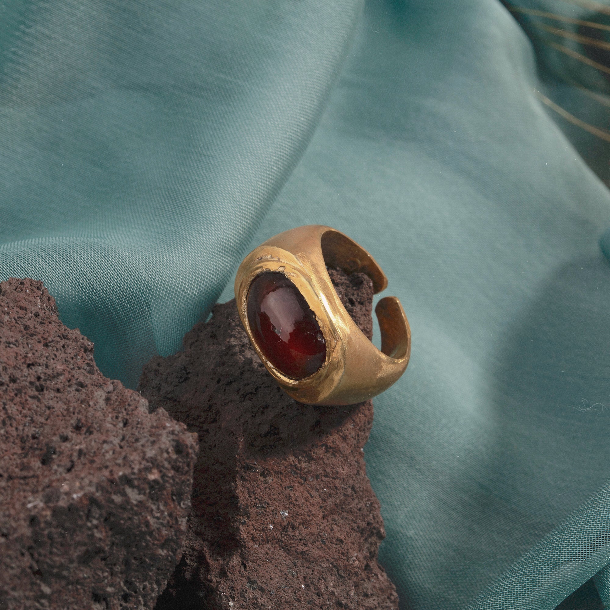 Roman Signet -   Hessonite